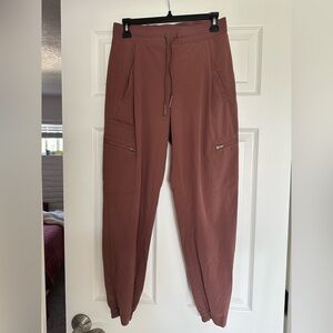 Athleta Venture Joggers Size 2 Hearth Rose Athletic Stretch Comfort